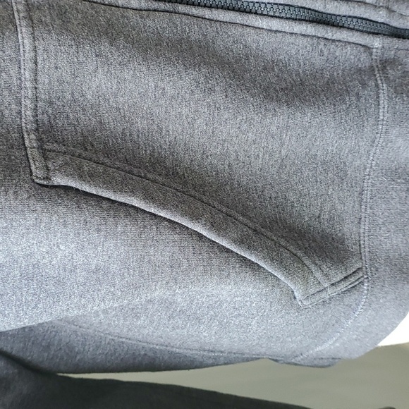 NIKE GRAY ZIPPER HOODIE. size medium.  One‎ small hole where the string c… - Picture 3 of 12